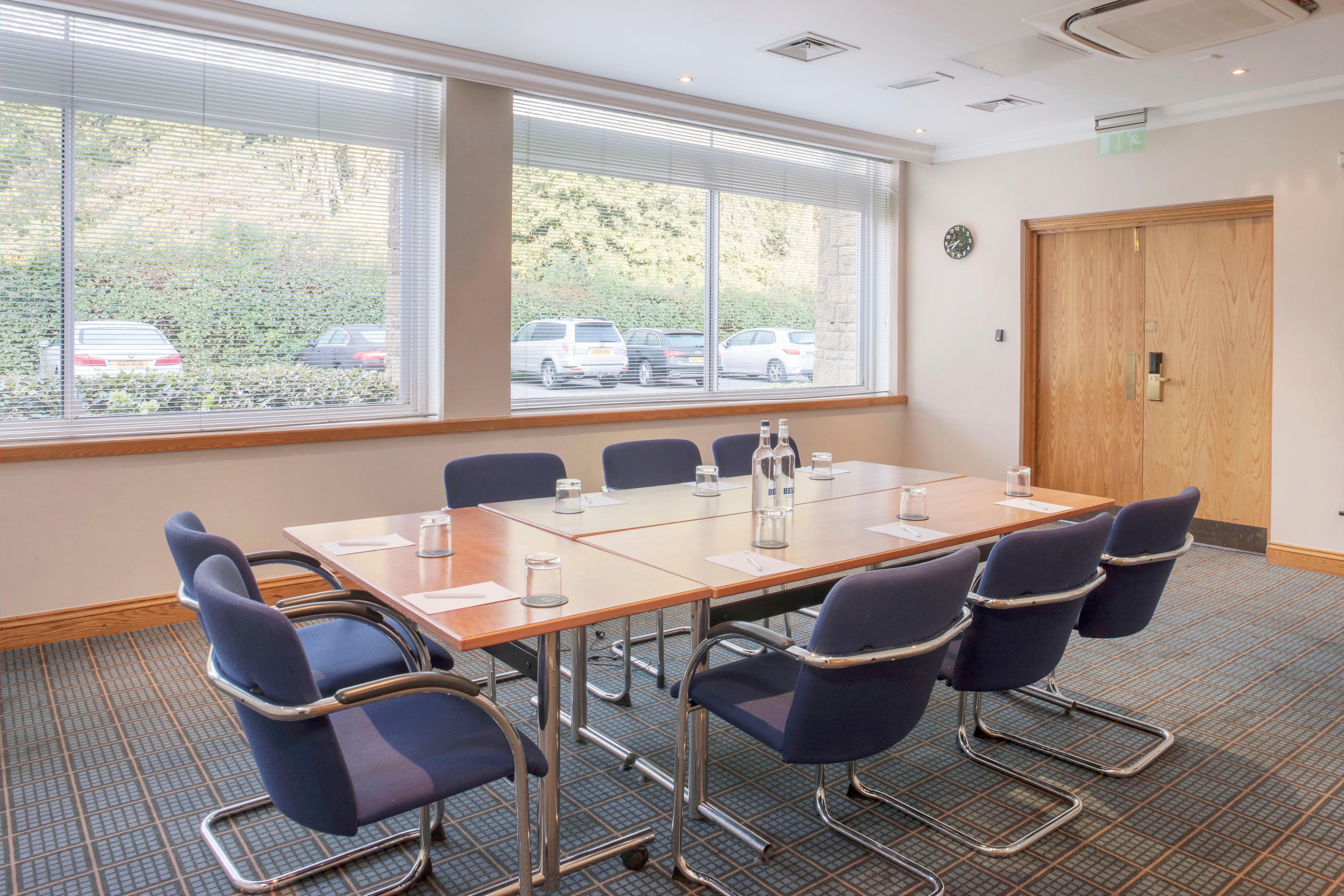 Holiday Inn Swindon By Ihg Экстерьер фото