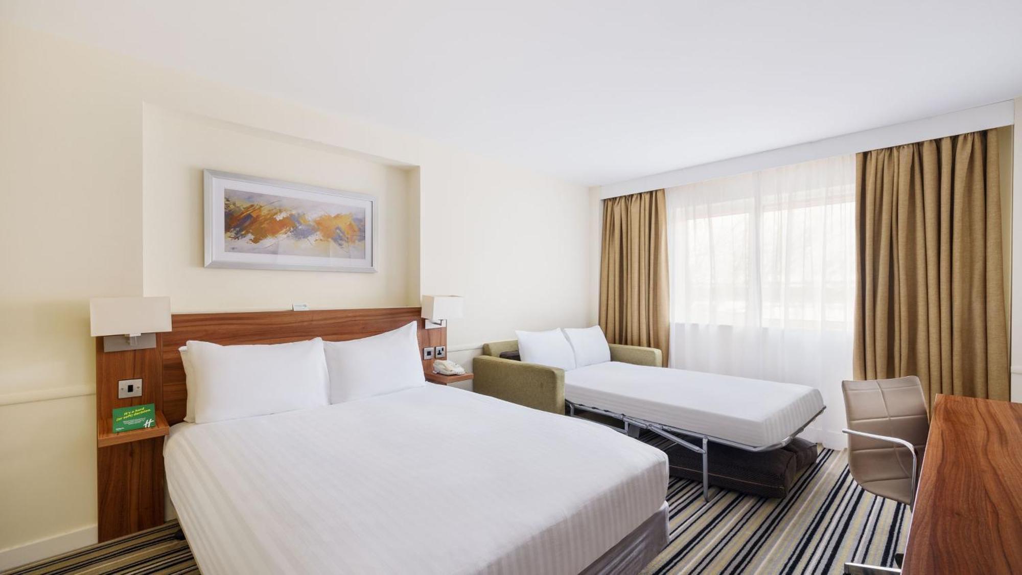 Holiday Inn Swindon By Ihg Экстерьер фото