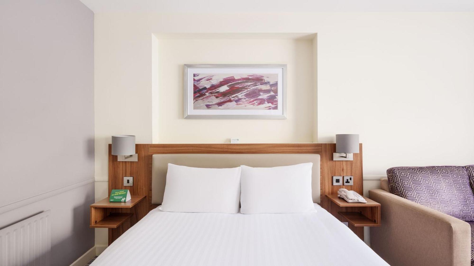 Holiday Inn Swindon By Ihg Экстерьер фото